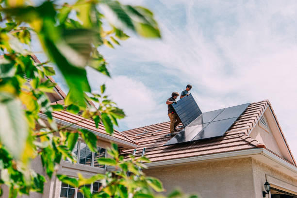 Best Roof Maintenance Services  in Marquette, MI